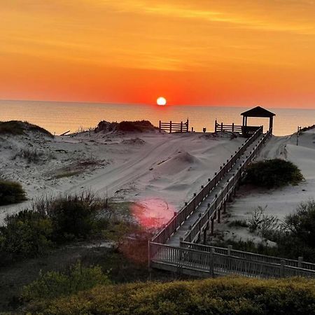 Oceanfront Grandeur In 4X4 Outerbanks - Mark Twain Королла Экстерьер фото